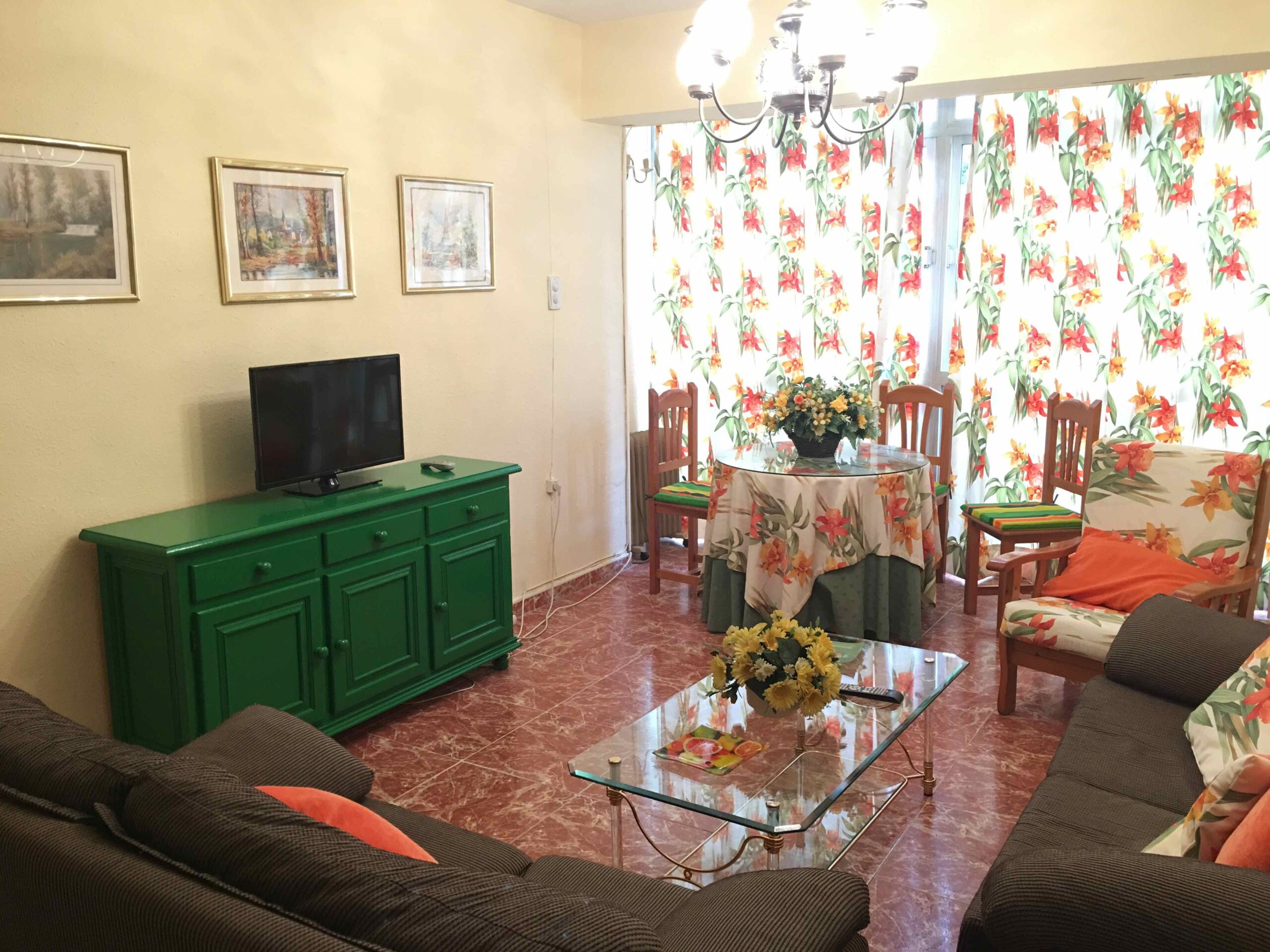 PISO 3 HABITACIONES - CAMINO DE RONDA - CEBALLOS GESTIONA